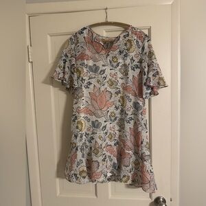 Floral Patterned Dress with Ruffled Sleeves